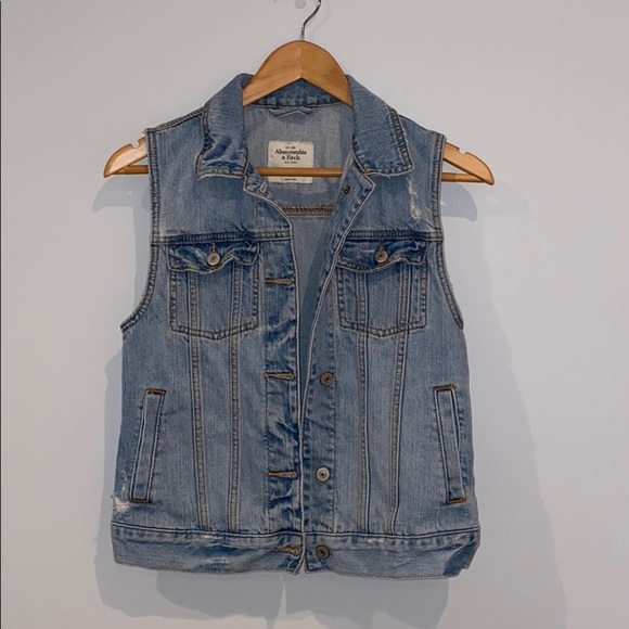 Abercrombie & Fitch Distressed Denim Vest XS - Picture 3 of 5